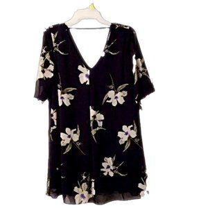 SOPRANO Blue/Black Floral Short Bowtie Sleeve V Neck Mini Casual Dress S…